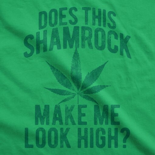 Does This Shamrock Makee Me Look High Men’s Tshirt