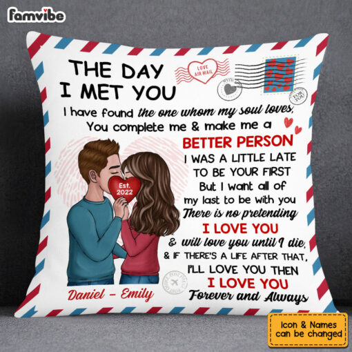 Personalized The Day I Met You Couple Kissing Heart Pillow