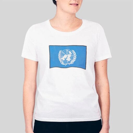 90s Vintage United Nation T Shirt