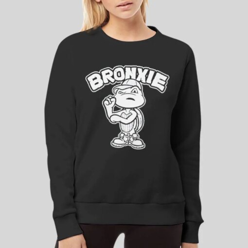 Bronxie The Turtle New York Yankees Rotowear Shirt