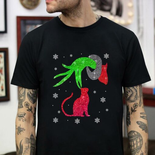 Grinch Christmas holding cat ornament t-shirt