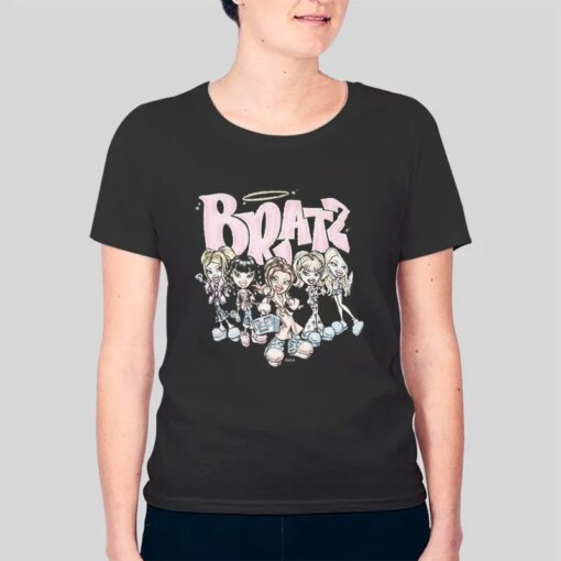 Group Pose Bratz T Shirt