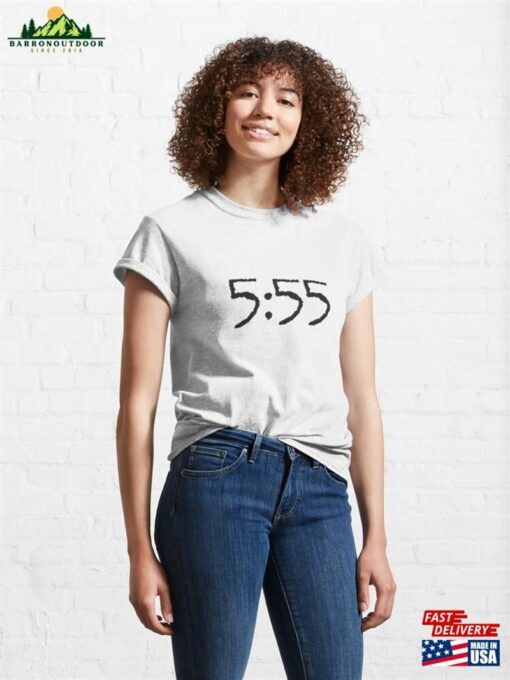 5 55 Angel Number 555 Classic T-Shirt