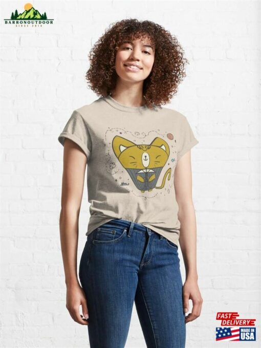 Cat In A Suit Classic T-Shirt Hoodie Sweatshirt