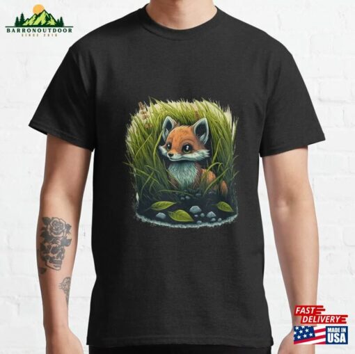 Cute Tiny Fox In Grass Classic T-Shirt Sweatshirt