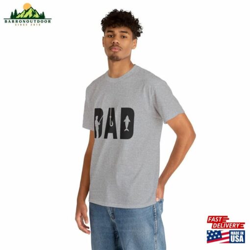 Dad Fishing Father’s Day Classic Sweatshirt