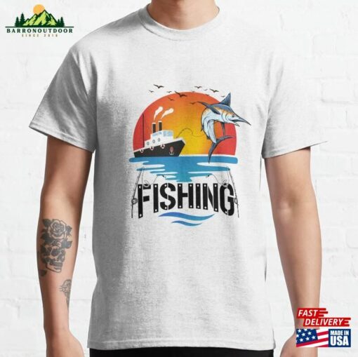 Fishing T-Shirt Sweatshirt Classic