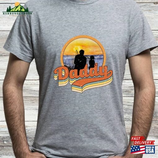 Fishing With Kid And Daddy T-Shirt Vintage Retro Design Shirts For Dad Husband Gift Shirt Classic