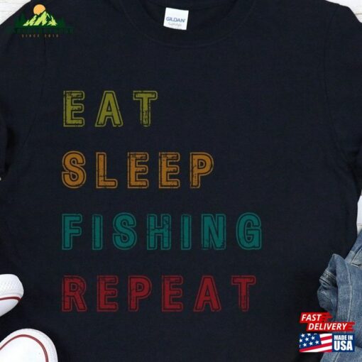 Funny Fishing Shirt Mens T-Shirt Holiday Classic Hoodie