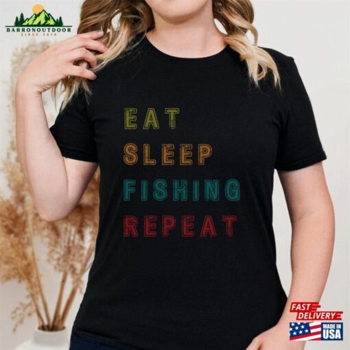 Funny Fishing Shirt Mens T-Shirt Holiday Classic Hoodie