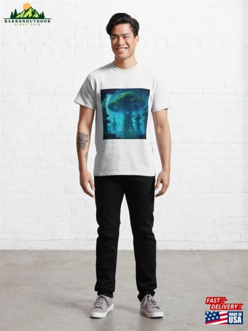 Giant Alien Tree Fantasy Art Classic T-Shirt Sweatshirt Unisex