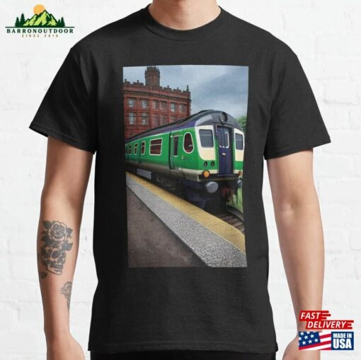 Green Train Classic T-Shirt Sweatshirt Unisex