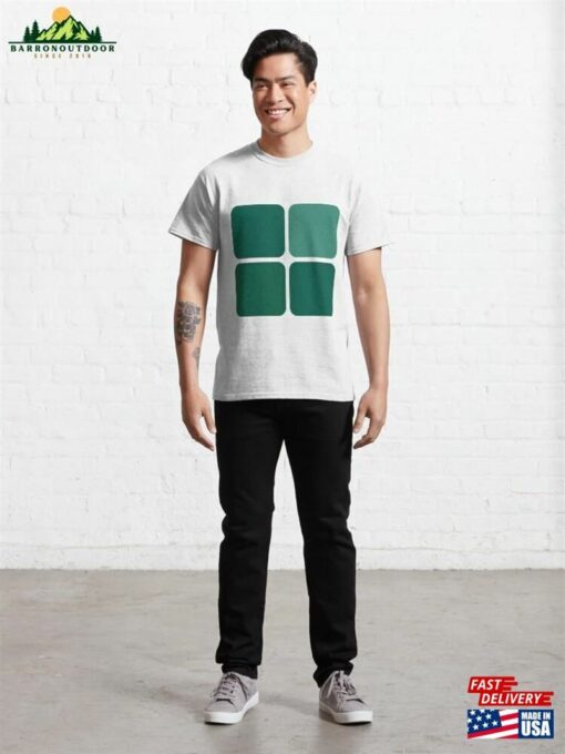 Large Green Tiles Classic T-Shirt Sweatshirt