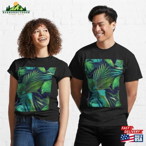 Lush Greens Pattern Beautiful Tropical Landscapes (Nature’s Beauty At It’s Best) Classic T-Shirt