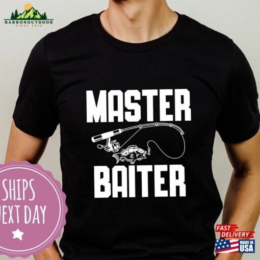 Master Baiter Mens Shirt Fishing Gifts For Men Bass T-Shirt Classic