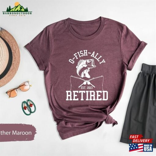 Ofishally Retired Shirt Retirement Unisex T-Shirt