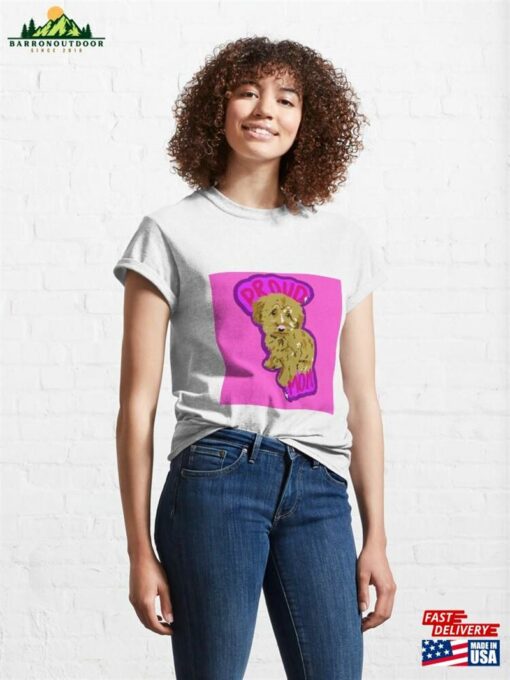 Proud Dog Mom (W Background) Classic T-Shirt Unisex