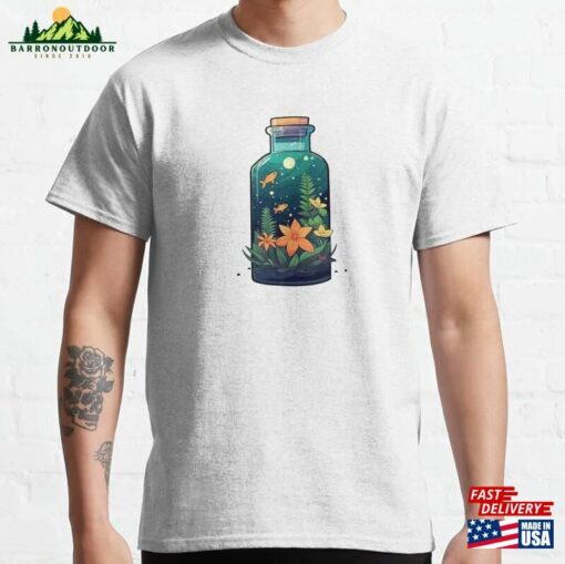 Terrarium Bottle Of Plants And Fish Classic T-Shirt Sweatshirt Unisex