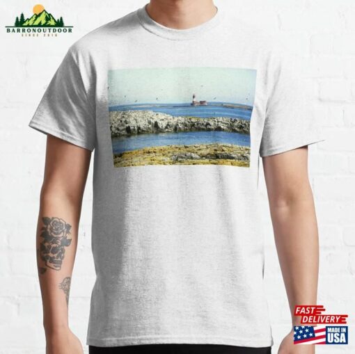 The Farne Islands With Longstone Lighthouse And Seabirds Classic T-Shirt Unisex Sweatshirt