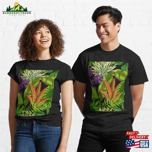 Tropical Dreamscape Pattern Beautiful Landscapes (Nature’s Beauty At It’s Best) Classic T-Shirt Sweatshirt