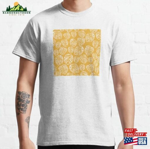 Tropical Monstera Illustration Yellow Pattern Classic T-Shirt