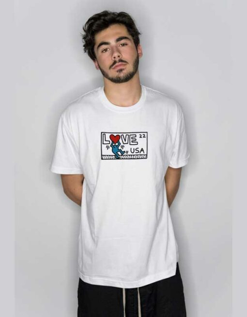 ‎Keith Haring Love USA  T Shirt