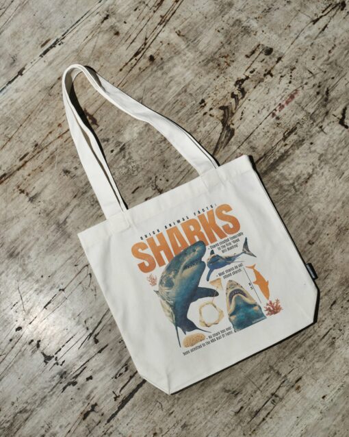 Quick Animal Facts – Sharks Tote Bag