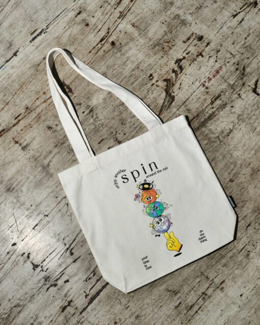 Spin Tote Bag